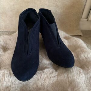 Lauren Blackwell Navy Booties